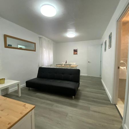 Piso Junto Al Hospital Macarena Apartman Sevilla Kültér fotó